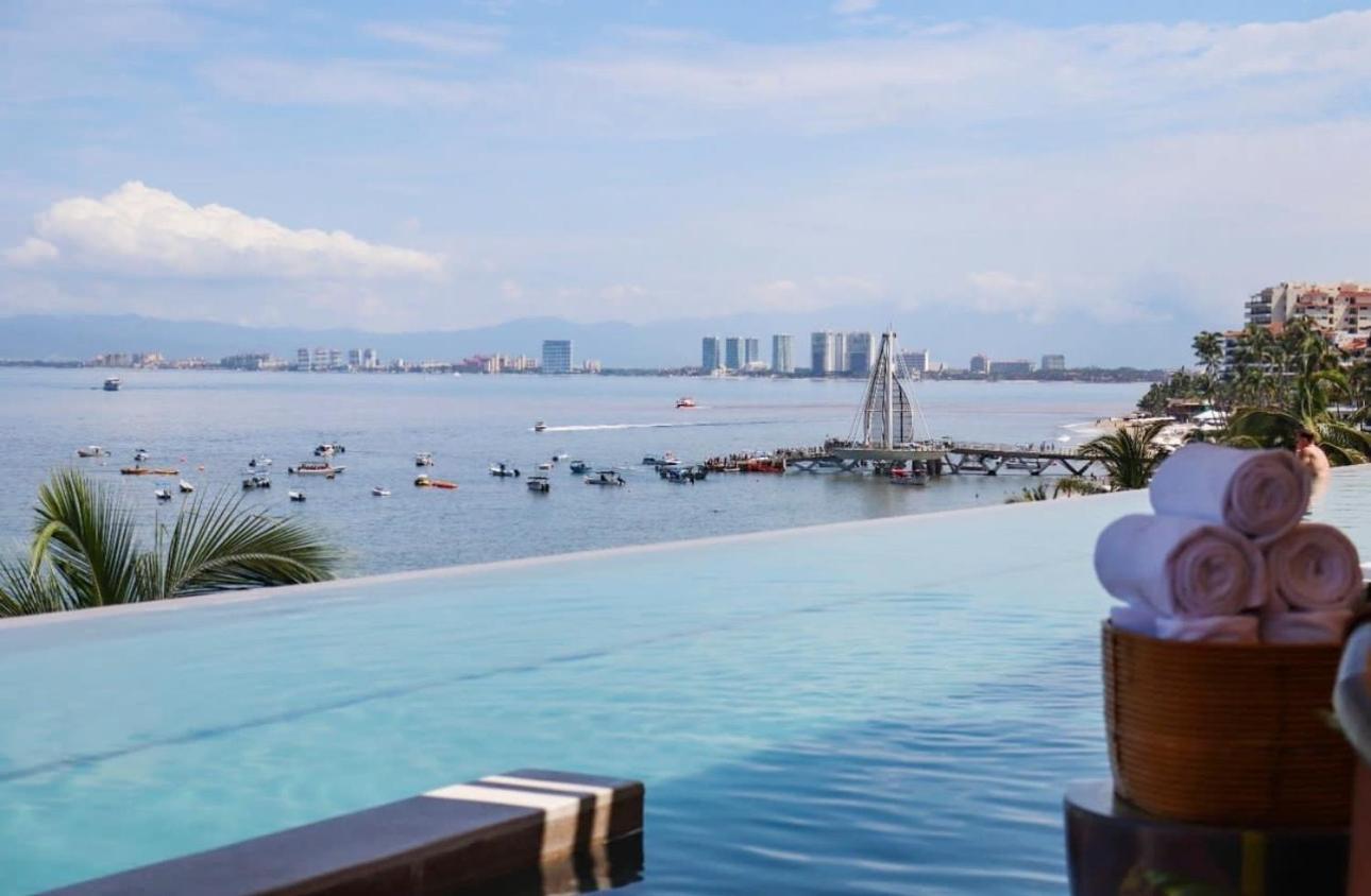 Grant'S Studio At Mantamar Tower Hotel Puerto Vallarta Bagian luar foto